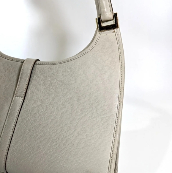 GUCCI Gray Jackie Hand Bag with Piston Lock Accent! - Picture 5 of 15